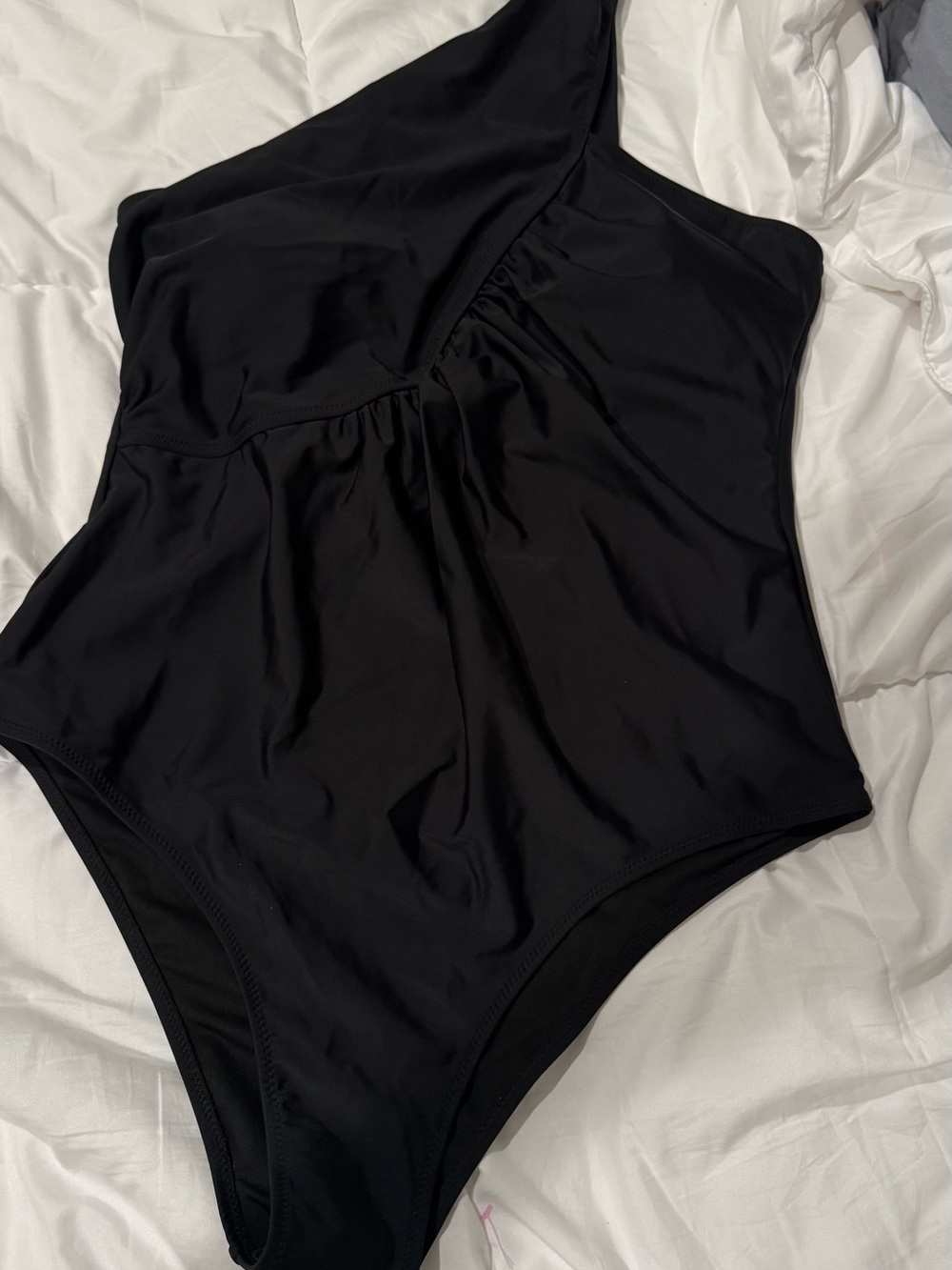 One-Shoulder Black Women's One-Piece Swimsuit